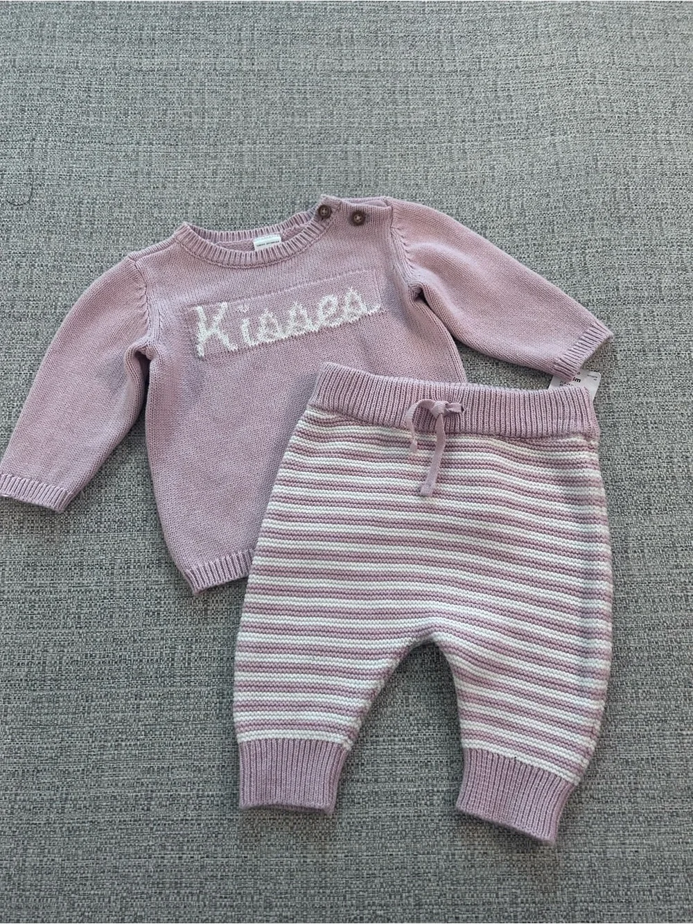 Carter’s Dusty Pink Knit Baby Cotton Sweater & Pants Set NWT. Size 3M